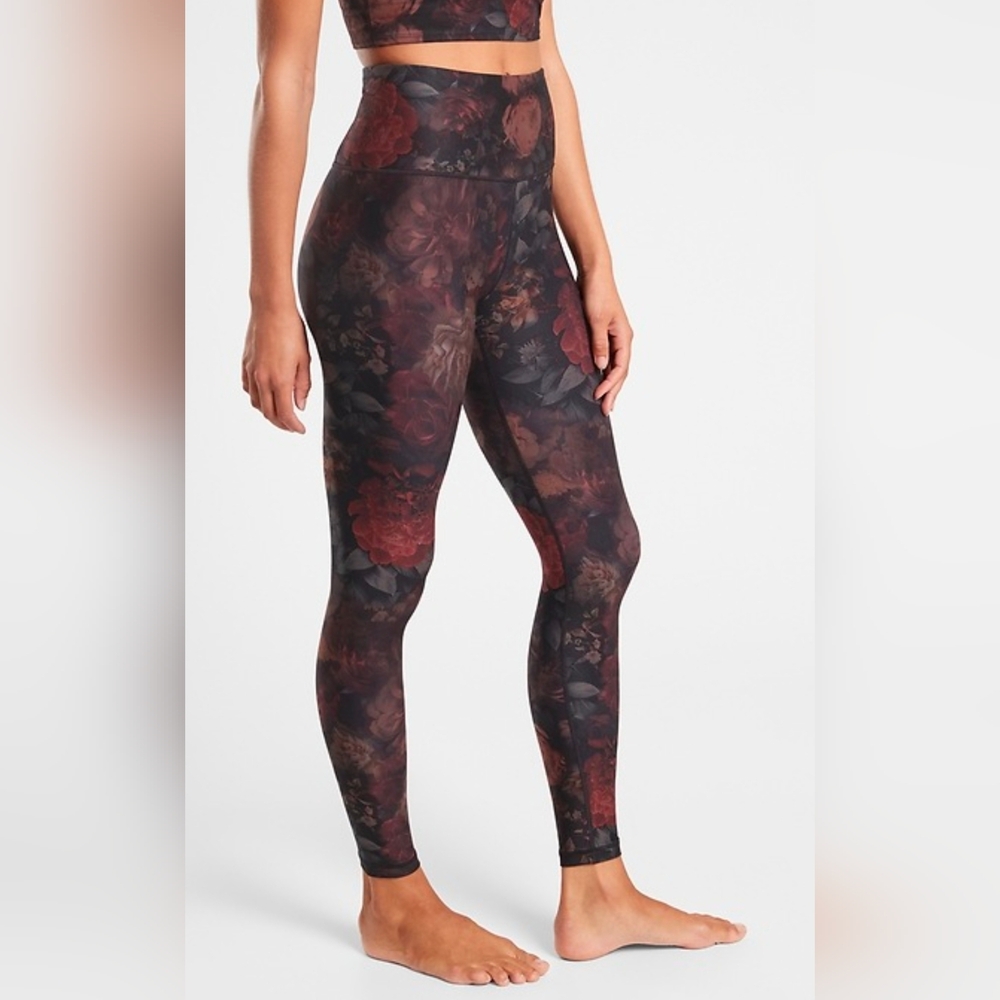 Athleta Elation Printed Tight: ColorAntoinette Norwegian Grey #123